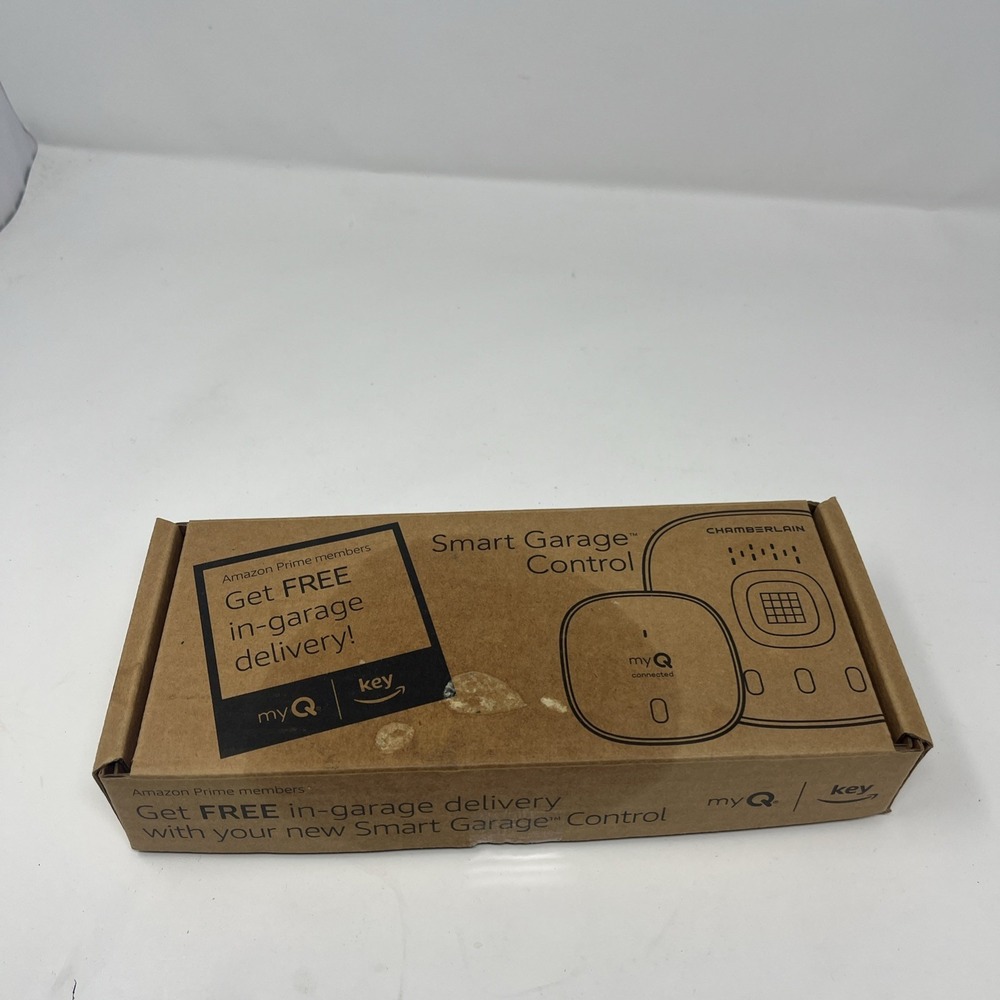 Chamberlain MyQ Wireless Smart Garage Hub and Controller - New Open Box